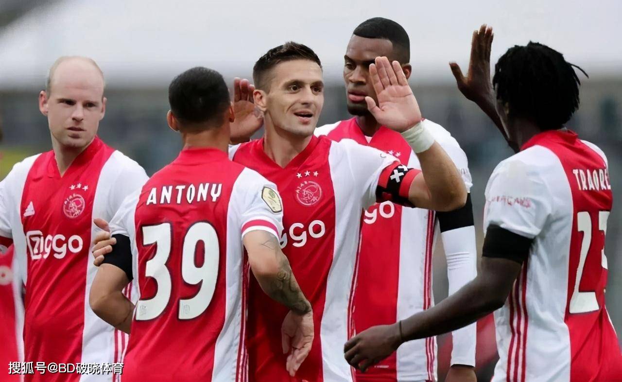 个足坛生态 个足坛生态