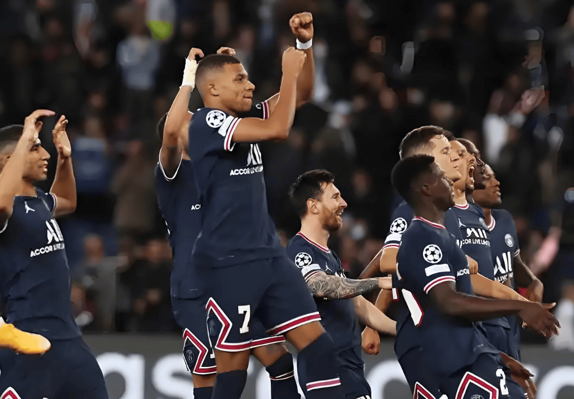 实赛场上的 实赛场上的