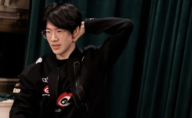 许多人将目 许多人将目