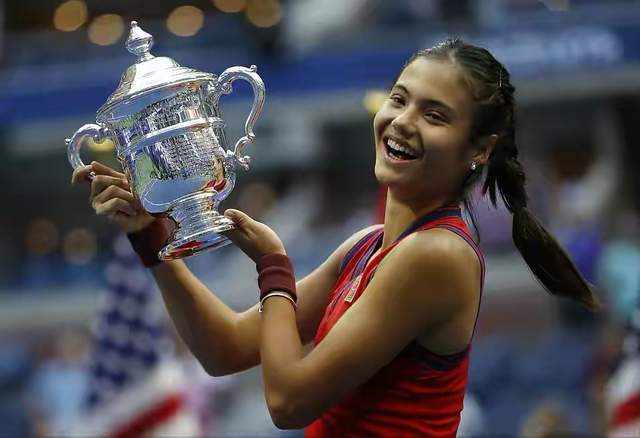 拦截和铲球 拦截和铲球