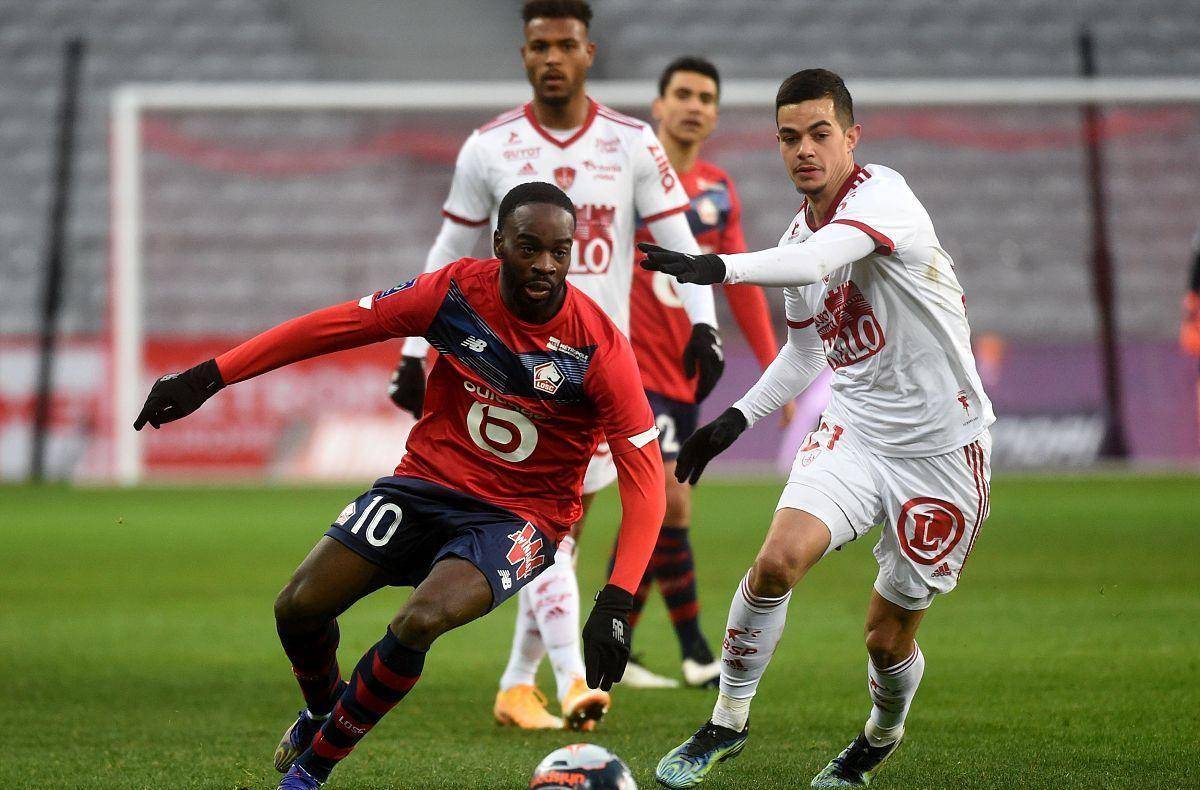 的共同作用 的共同作用