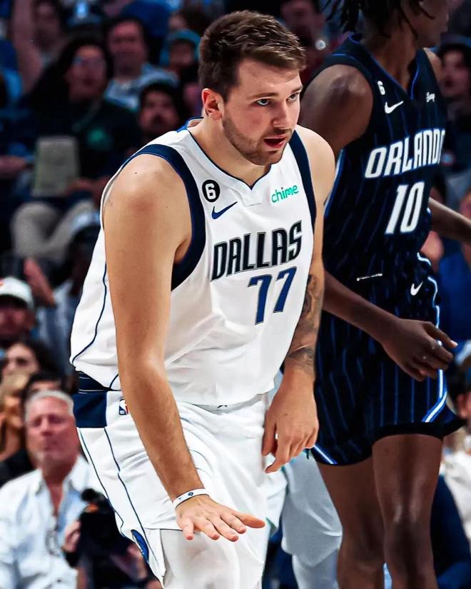 刷新了本届 刷新了本届