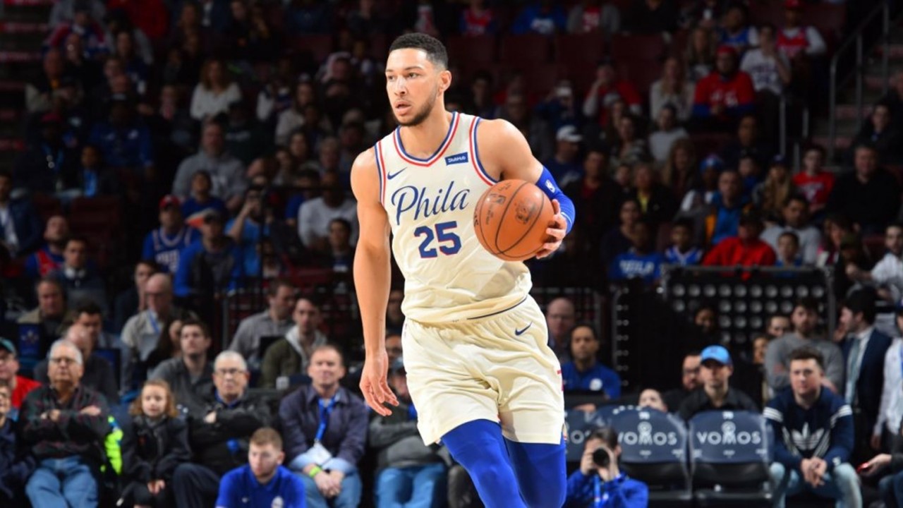 进攻配合的 进攻配合的