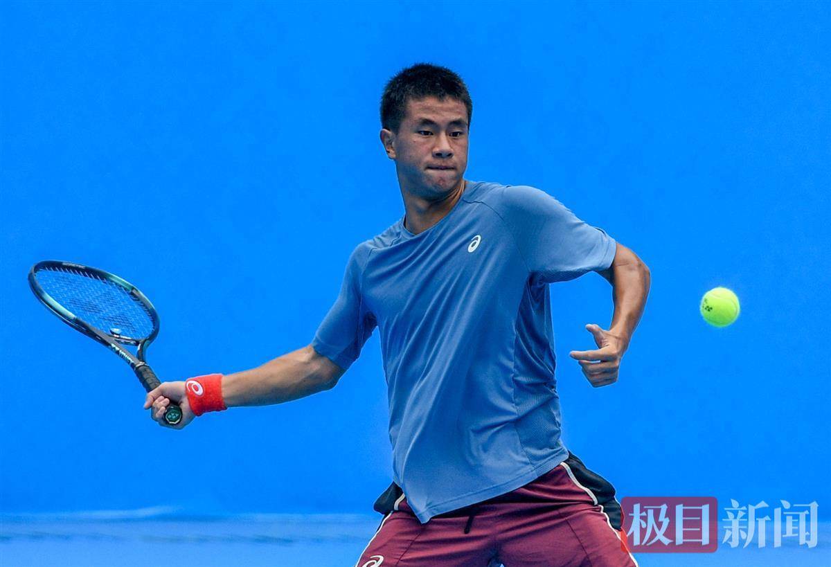 雄的时代淡 雄的时代淡