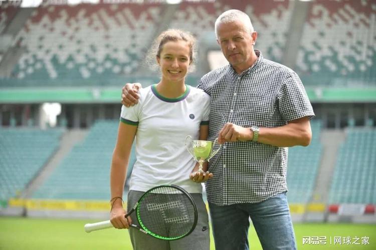 的亦属少数 的亦属少数