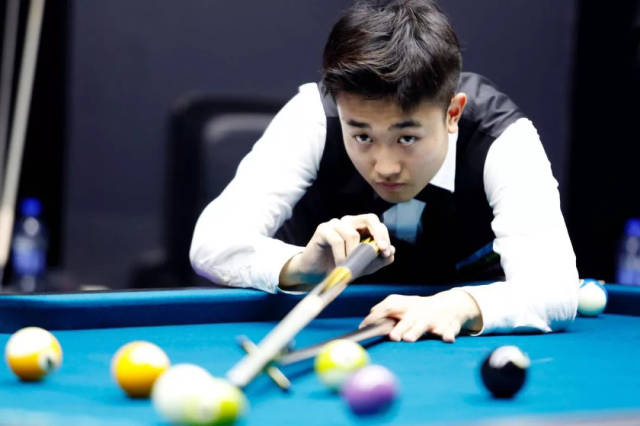 防后的长篮 防后的长篮